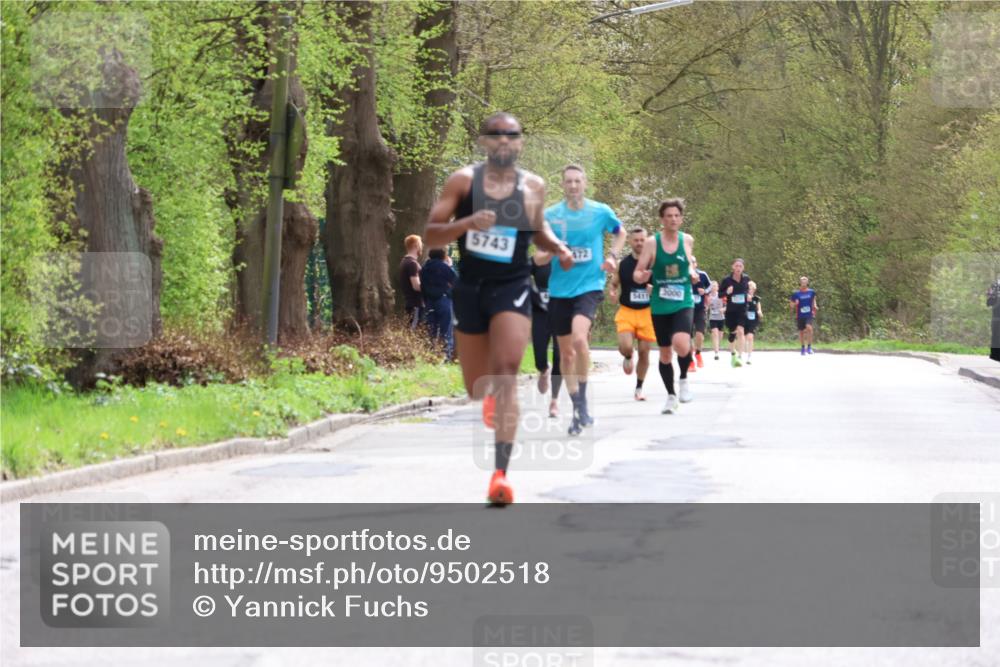 12.04.2026 - 45. Internationalen Wilhelmsburger Insellauf Yannick Fuchs http://msf.ph/oto/9502518 12.04.2026 12:45:48 Laufen 5743, 3000 meine-sportfotos.de