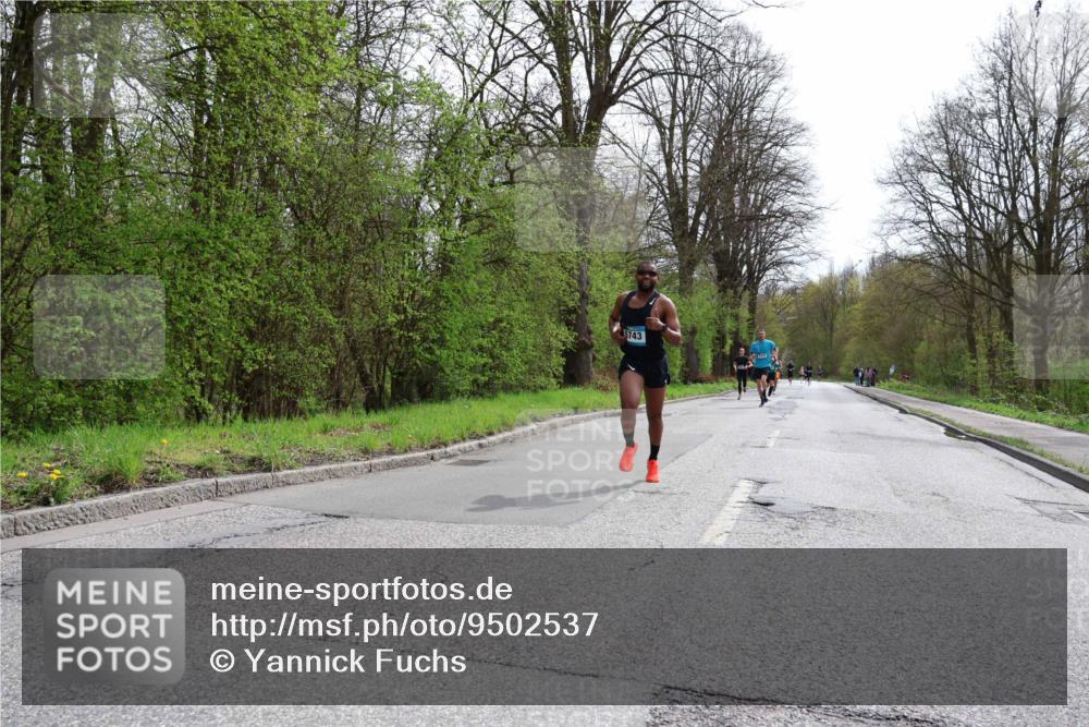 12.04.2026 - 45. Internationalen Wilhelmsburger Insellauf Yannick Fuchs http://msf.ph/oto/9502537 12.04.2026 12:45:52 Laufen 5743 meine-sportfotos.de