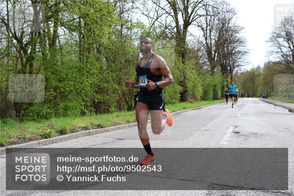12.04.2026 - 45. Internationalen Wilhelmsburger Insellauf Yannick Fuchs http://msf.ph/oto/9502543 12.04.2026 12:45:53 Laufen 5743 meine-sportfotos.de