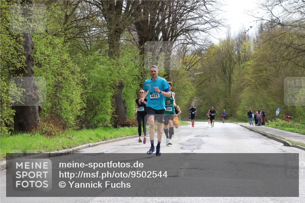 12.04.2026 - 45. Internationalen Wilhelmsburger Insellauf Yannick Fuchs http://msf.ph/oto/9502544 12.04.2026 12:45:54 Laufen 4041, 4472, 3000 meine-sportfotos.de