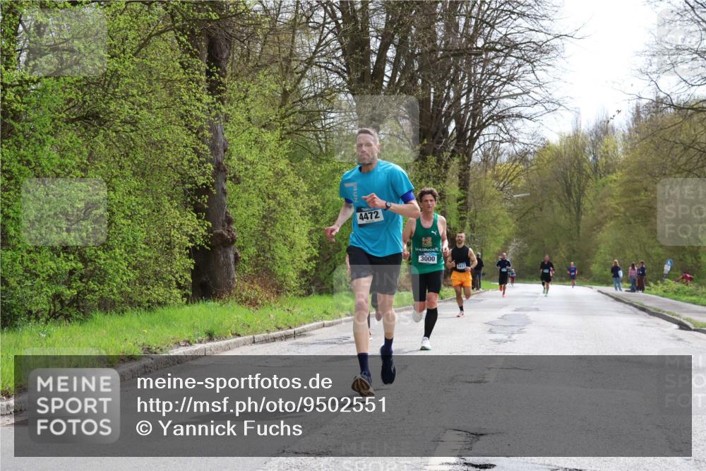 12.04.2026 - 45. Internationalen Wilhelmsburger Insellauf Yannick Fuchs http://msf.ph/oto/9502551 12.04.2026 12:45:55 Laufen 4472, 3000 meine-sportfotos.de