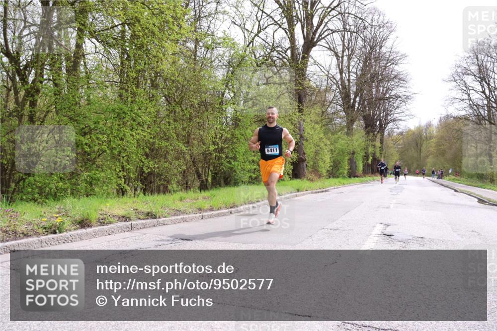 12.04.2026 - 45. Internationalen Wilhelmsburger Insellauf Yannick Fuchs http://msf.ph/oto/9502577 12.04.2026 12:46:01 Laufen 5411 meine-sportfotos.de