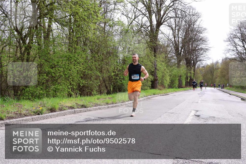 12.04.2026 - 45. Internationalen Wilhelmsburger Insellauf Yannick Fuchs http://msf.ph/oto/9502578 12.04.2026 12:46:01 Laufen 5411 meine-sportfotos.de