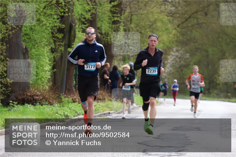 12.04.2026 - 45. Internationalen Wilhelmsburger Insellauf Yannick Fuchs http://msf.ph/oto/9502584 12.04.2026 12:46:03 Laufen 3177, 5825, 2235, 3513 meine-sportfotos.de
