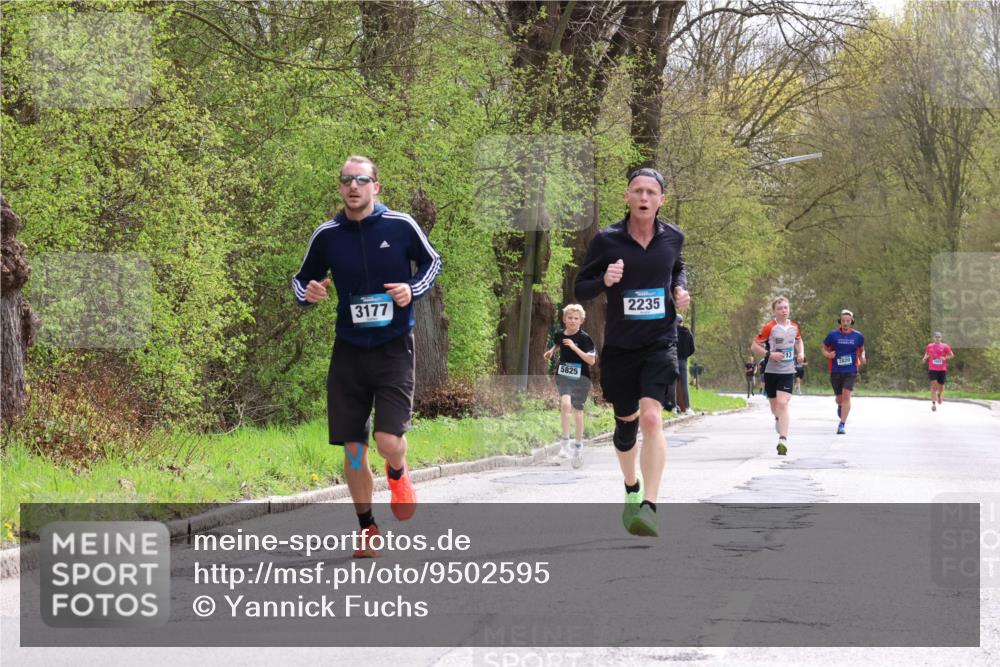12.04.2026 - 45. Internationalen Wilhelmsburger Insellauf Yannick Fuchs http://msf.ph/oto/9502595 12.04.2026 12:46:06 Laufen 3177, 5825, 2235, 2820 meine-sportfotos.de