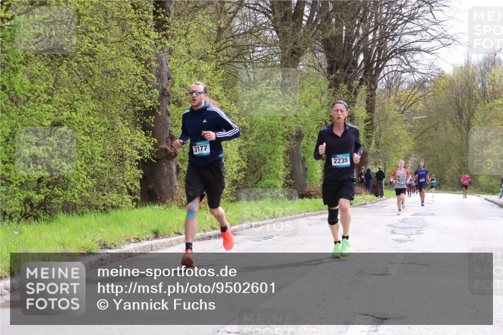 12.04.2026 - 45. Internationalen Wilhelmsburger Insellauf Yannick Fuchs http://msf.ph/oto/9502601 12.04.2026 12:46:07 Laufen 3177, 2235 meine-sportfotos.de