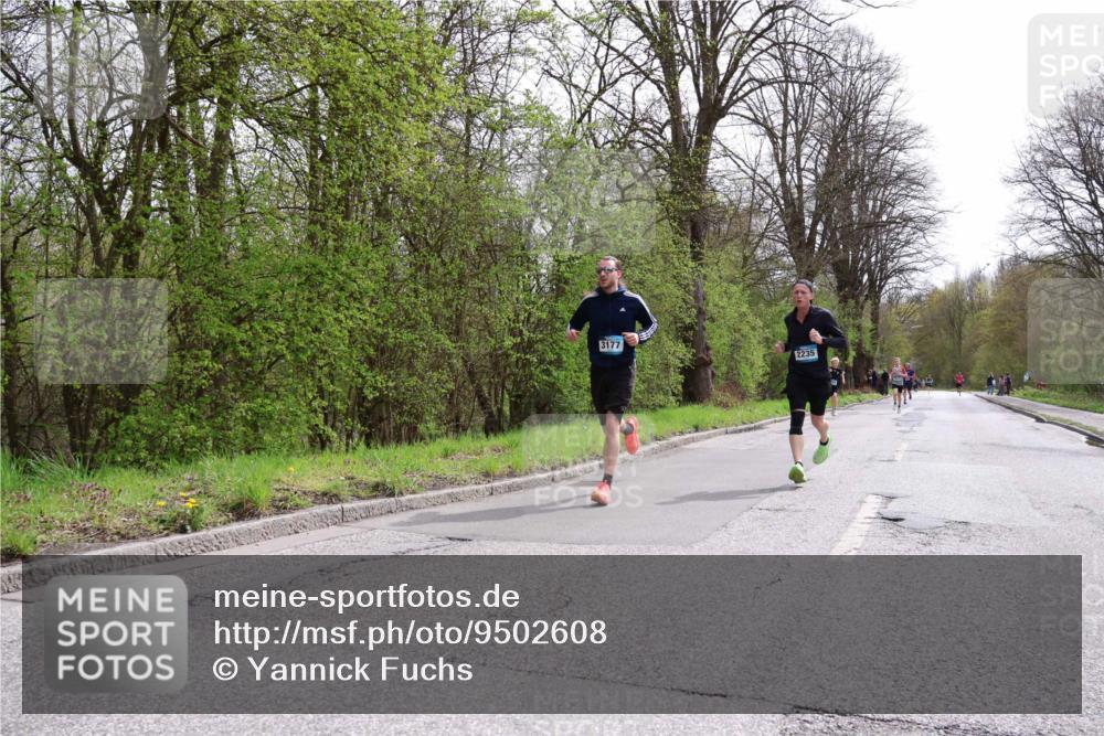 12.04.2026 - 45. Internationalen Wilhelmsburger Insellauf Yannick Fuchs http://msf.ph/oto/9502608 12.04.2026 12:46:08 Laufen 3177, 2235 meine-sportfotos.de