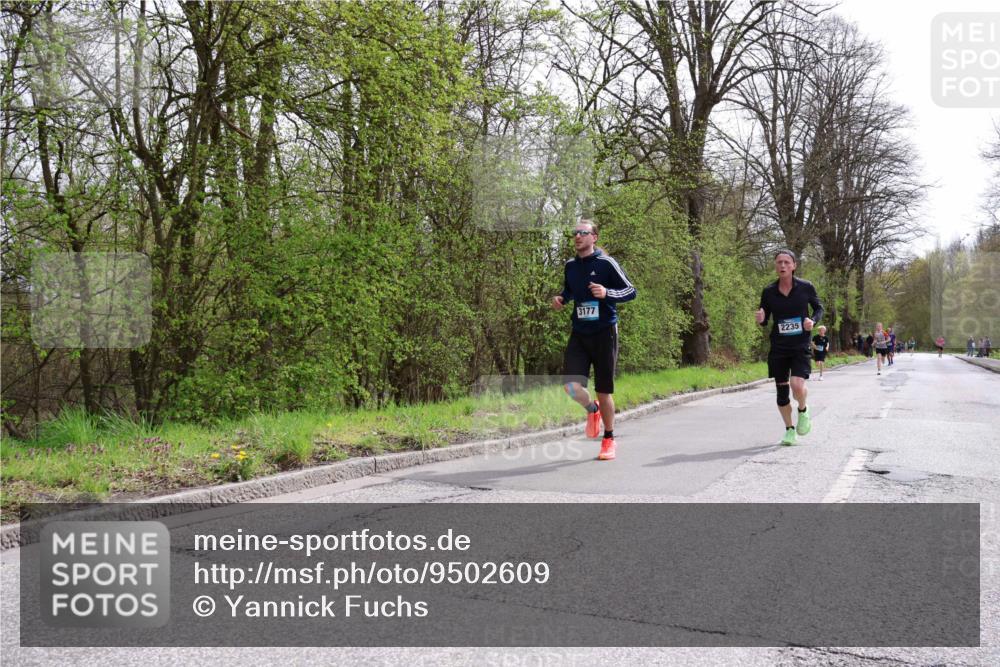 12.04.2026 - 45. Internationalen Wilhelmsburger Insellauf Yannick Fuchs http://msf.ph/oto/9502609 12.04.2026 12:46:08 Laufen 3177, 2235 meine-sportfotos.de
