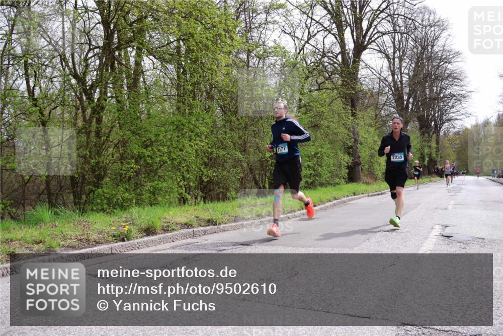 12.04.2026 - 45. Internationalen Wilhelmsburger Insellauf Yannick Fuchs http://msf.ph/oto/9502610 12.04.2026 12:46:08 Laufen 3177, 2235 meine-sportfotos.de