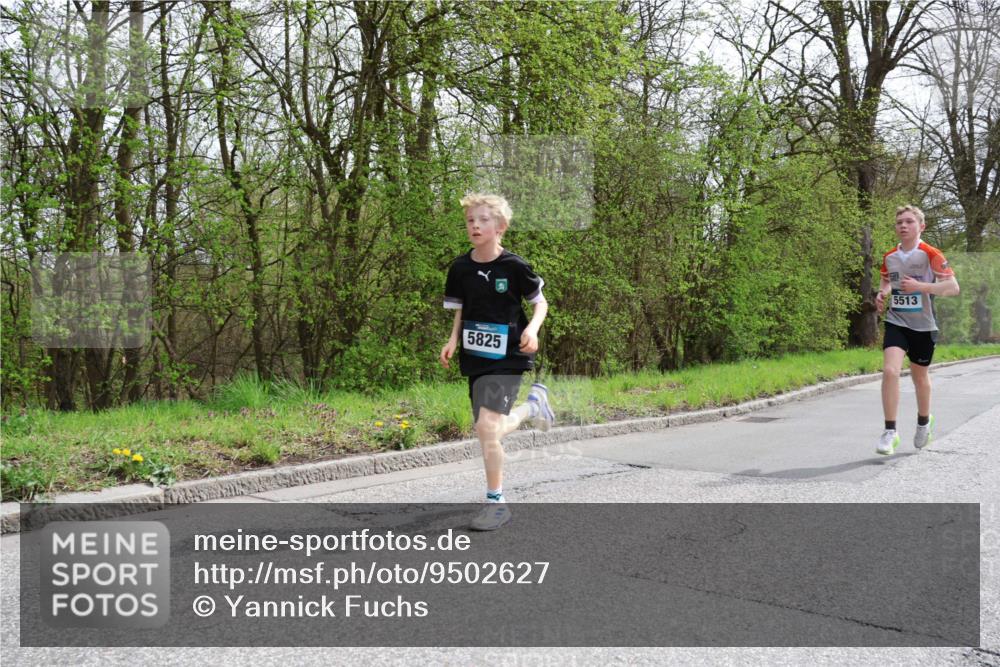 12.04.2026 - 45. Internationalen Wilhelmsburger Insellauf Yannick Fuchs http://msf.ph/oto/9502627 12.04.2026 12:46:14 Laufen 5825, 5513 meine-sportfotos.de