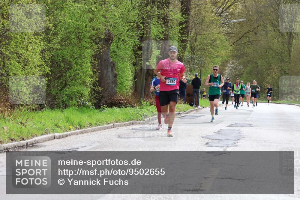12.04.2026 - 45. Internationalen Wilhelmsburger Insellauf Yannick Fuchs http://msf.ph/oto/9502655 12.04.2026 12:46:21 Laufen 29, 5860, 3982 meine-sportfotos.de