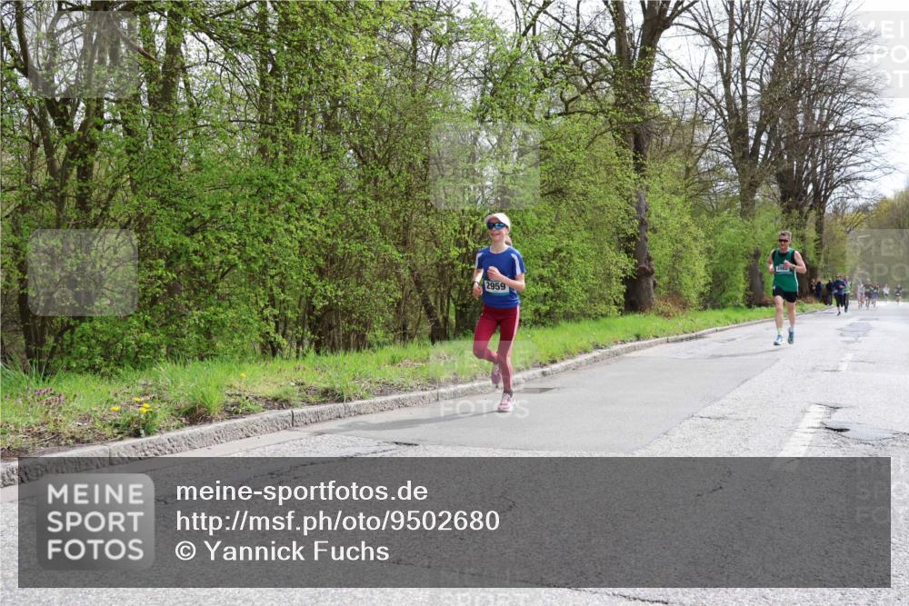 12.04.2026 - 45. Internationalen Wilhelmsburger Insellauf Yannick Fuchs http://msf.ph/oto/9502680 12.04.2026 12:46:27 Laufen 2959, 3982 meine-sportfotos.de