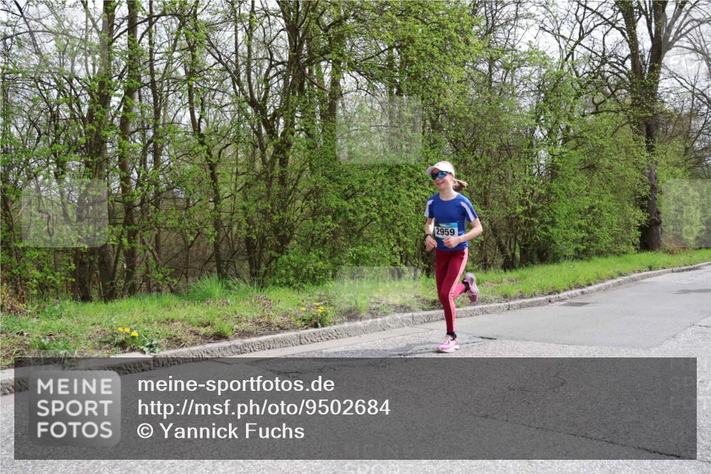 12.04.2026 - 45. Internationalen Wilhelmsburger Insellauf Yannick Fuchs http://msf.ph/oto/9502684 12.04.2026 12:46:28 Laufen 2959 meine-sportfotos.de