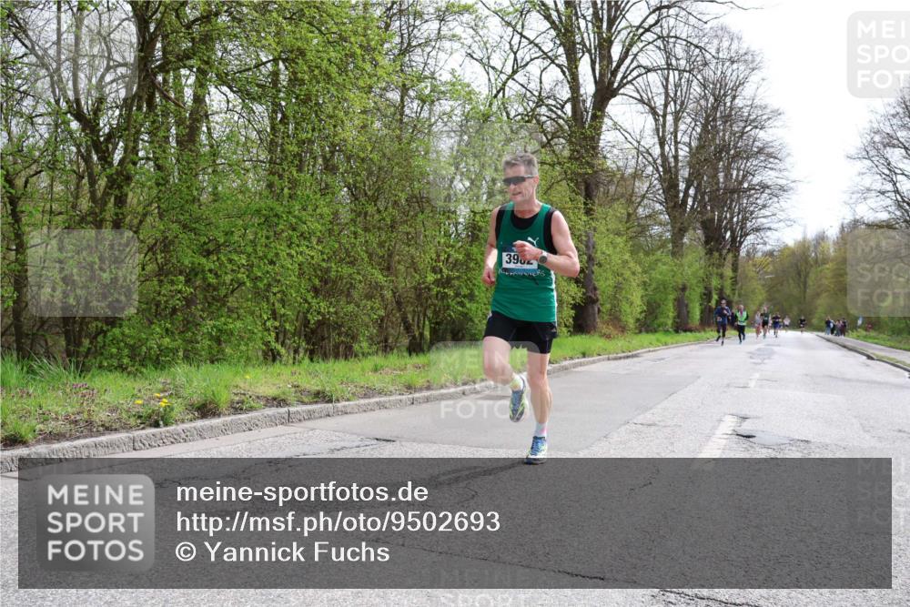 12.04.2026 - 45. Internationalen Wilhelmsburger Insellauf Yannick Fuchs http://msf.ph/oto/9502693 12.04.2026 12:46:30 Laufen 390 meine-sportfotos.de