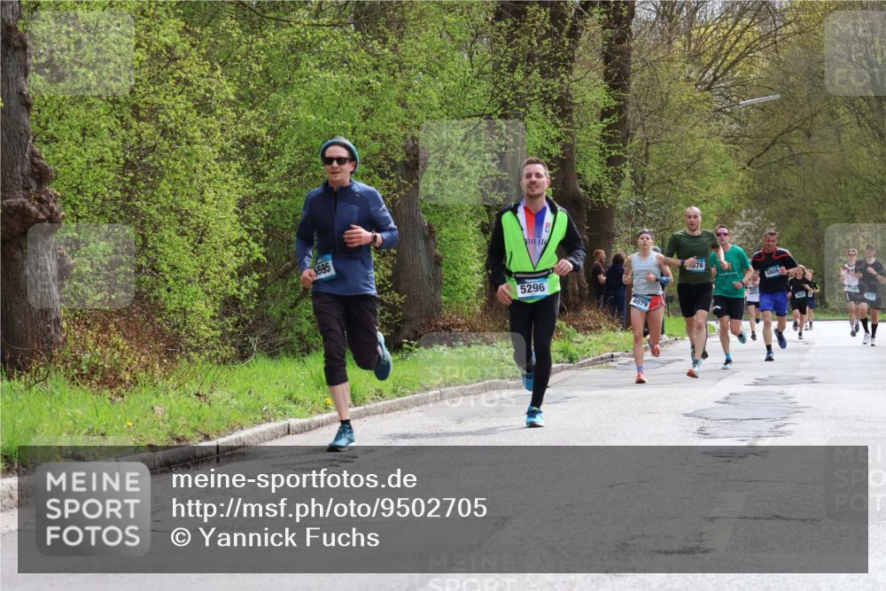 12.04.2026 - 45. Internationalen Wilhelmsburger Insellauf Yannick Fuchs http://msf.ph/oto/9502705 12.04.2026 12:46:33 Laufen 5595, 5296, 4079, 78, 5809, 2017 meine-sportfotos.de