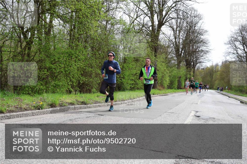 12.04.2026 - 45. Internationalen Wilhelmsburger Insellauf Yannick Fuchs http://msf.ph/oto/9502720 12.04.2026 12:46:36 Laufen 595, 5296 meine-sportfotos.de
