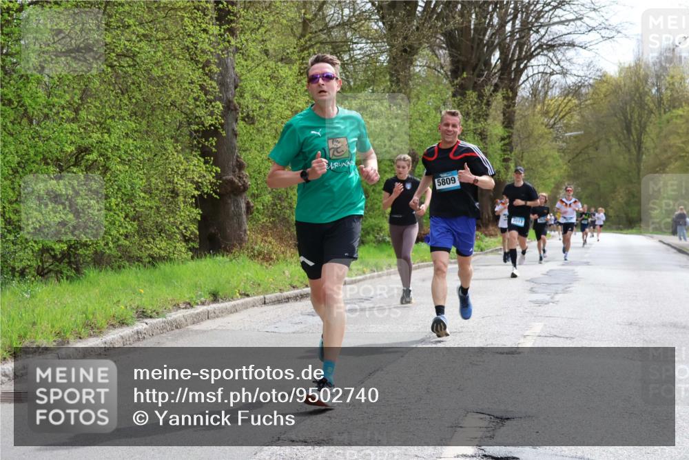 12.04.2026 - 45. Internationalen Wilhelmsburger Insellauf Yannick Fuchs http://msf.ph/oto/9502740 12.04.2026 12:46:42 Laufen 13, 5809 meine-sportfotos.de