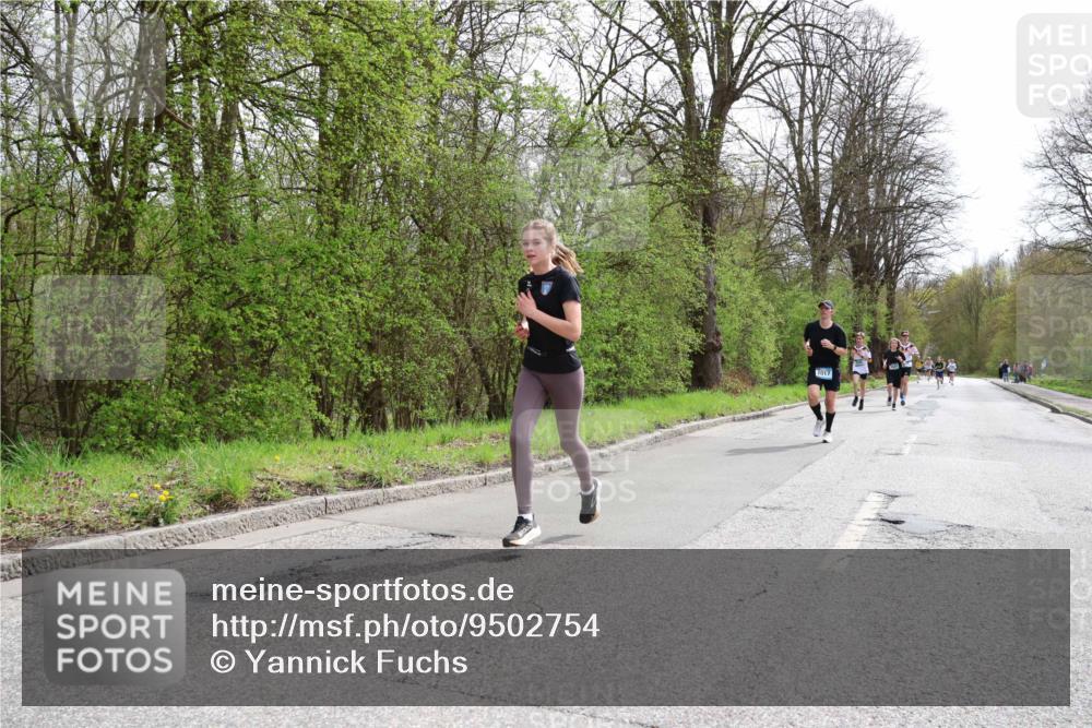 12.04.2026 - 45. Internationalen Wilhelmsburger Insellauf Yannick Fuchs http://msf.ph/oto/9502754 12.04.2026 12:46:45 Laufen 2017 meine-sportfotos.de
