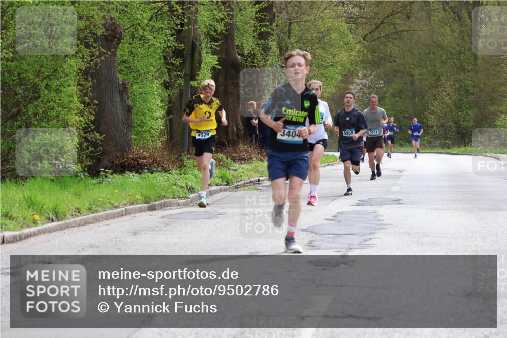 12.04.2026 - 45. Internationalen Wilhelmsburger Insellauf Yannick Fuchs http://msf.ph/oto/9502786 12.04.2026 12:46:53 Laufen 4529, 3404, 9, 5255, 5857 meine-sportfotos.de