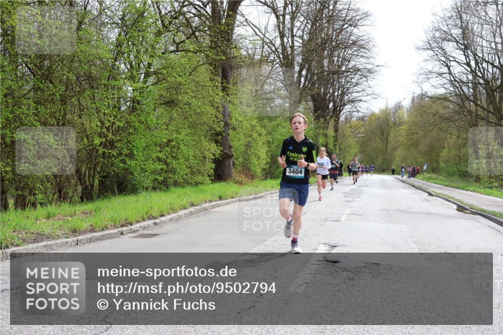 12.04.2026 - 45. Internationalen Wilhelmsburger Insellauf Yannick Fuchs http://msf.ph/oto/9502794 12.04.2026 12:46:56 Laufen 3404 meine-sportfotos.de