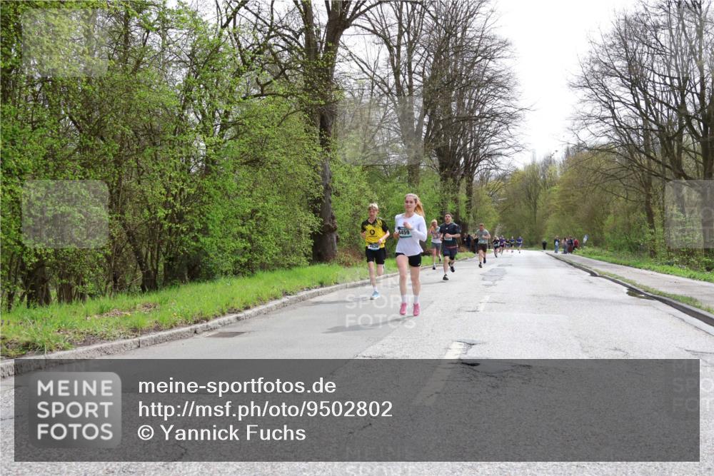12.04.2026 - 45. Internationalen Wilhelmsburger Insellauf Yannick Fuchs http://msf.ph/oto/9502802 12.04.2026 12:46:58 Laufen 4459 meine-sportfotos.de