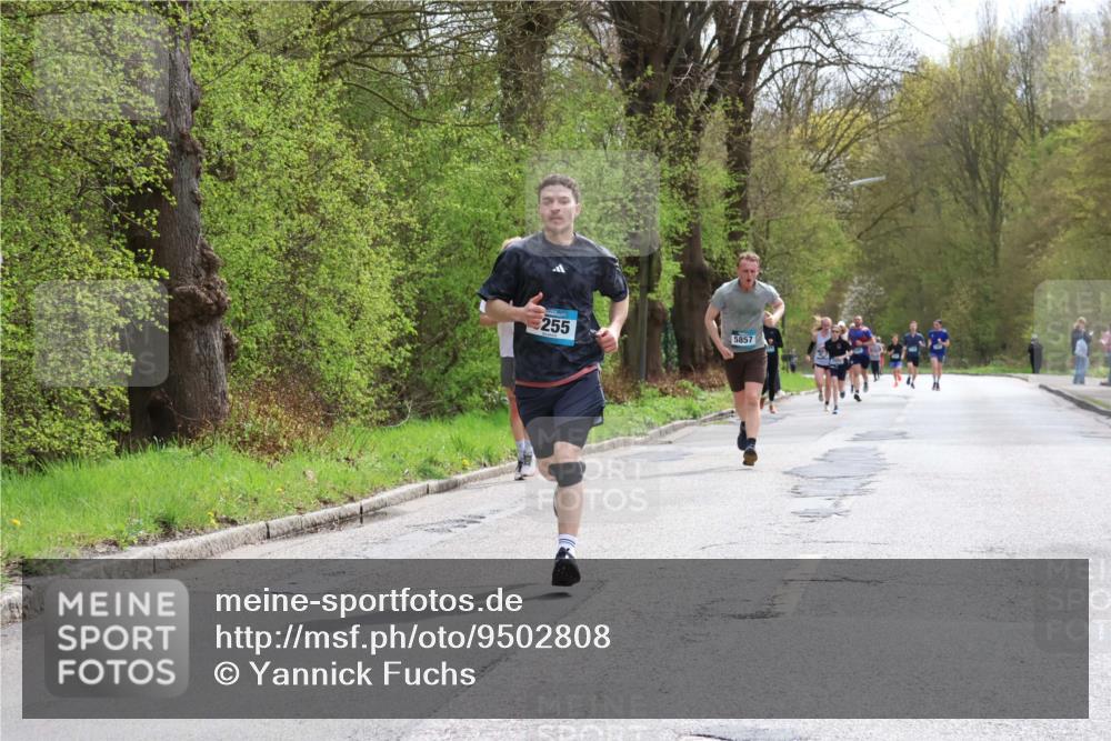 12.04.2026 - 45. Internationalen Wilhelmsburger Insellauf Yannick Fuchs http://msf.ph/oto/9502808 12.04.2026 12:47:00 Laufen 255, 5857 meine-sportfotos.de