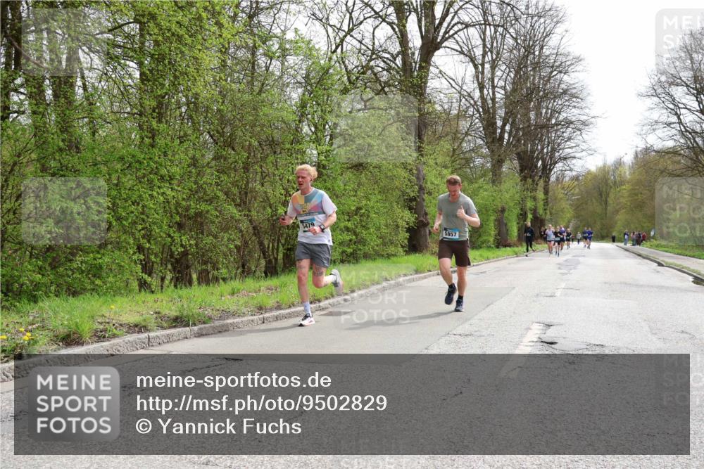 12.04.2026 - 45. Internationalen Wilhelmsburger Insellauf Yannick Fuchs http://msf.ph/oto/9502829 12.04.2026 12:47:04 Laufen 5479, 5857 meine-sportfotos.de