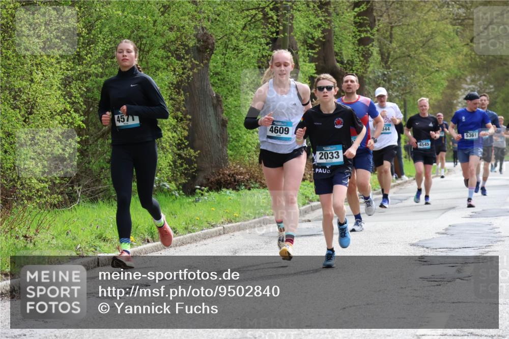 12.04.2026 - 45. Internationalen Wilhelmsburger Insellauf Yannick Fuchs http://msf.ph/oto/9502840 12.04.2026 12:47:08 Laufen 4571, 4609, 2033, 344, 5361, 4545 meine-sportfotos.de