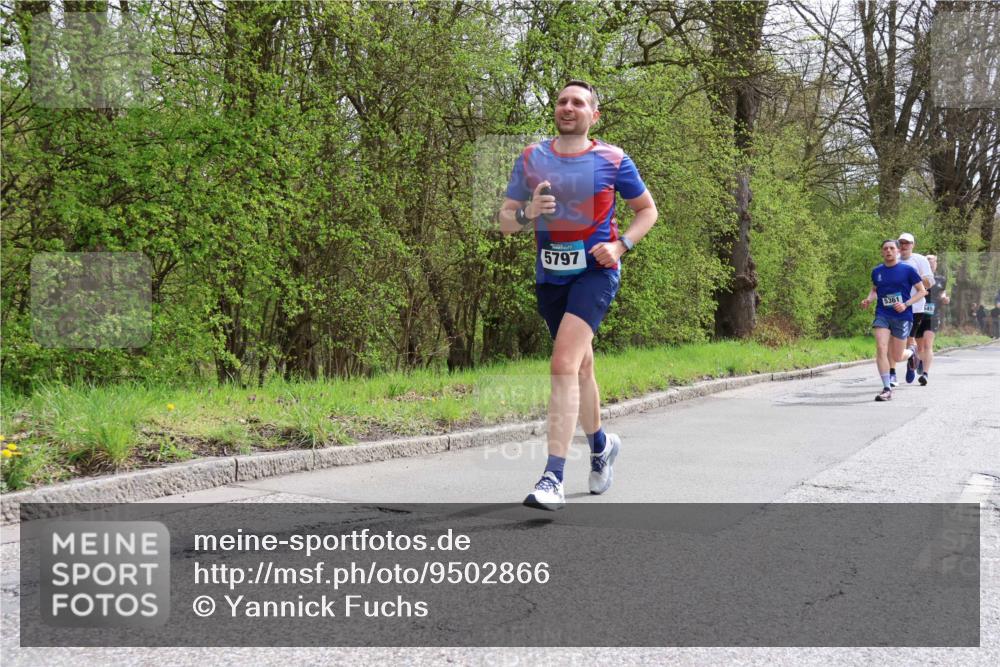 12.04.2026 - 45. Internationalen Wilhelmsburger Insellauf Yannick Fuchs http://msf.ph/oto/9502866 12.04.2026 12:47:15 Laufen 5797, 5361 meine-sportfotos.de