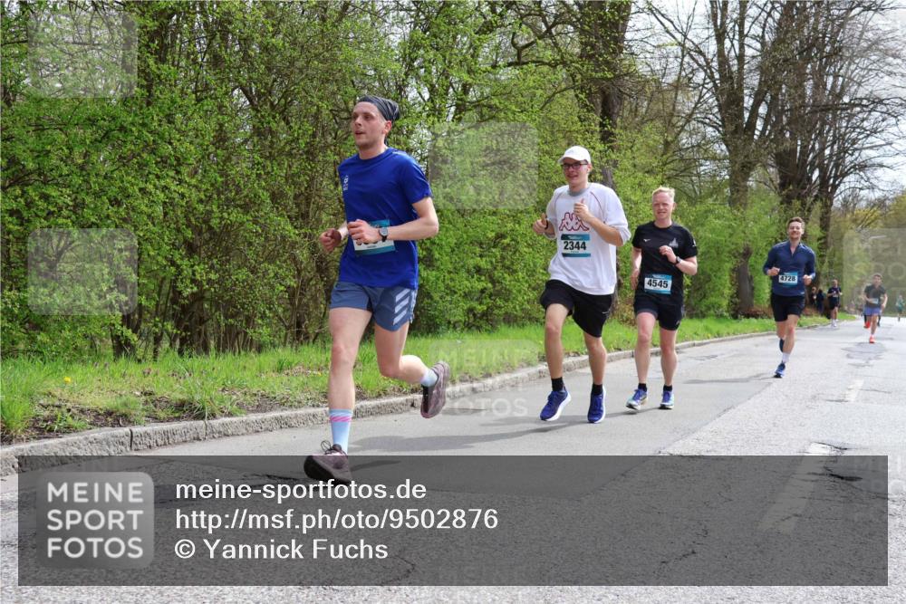 12.04.2026 - 45. Internationalen Wilhelmsburger Insellauf Yannick Fuchs http://msf.ph/oto/9502876 12.04.2026 12:47:17 Laufen 2344, 4728, 4545 meine-sportfotos.de