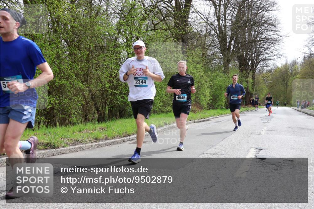 12.04.2026 - 45. Internationalen Wilhelmsburger Insellauf Yannick Fuchs http://msf.ph/oto/9502879 12.04.2026 12:47:17 Laufen 5, 2344, 4545, 4728 meine-sportfotos.de