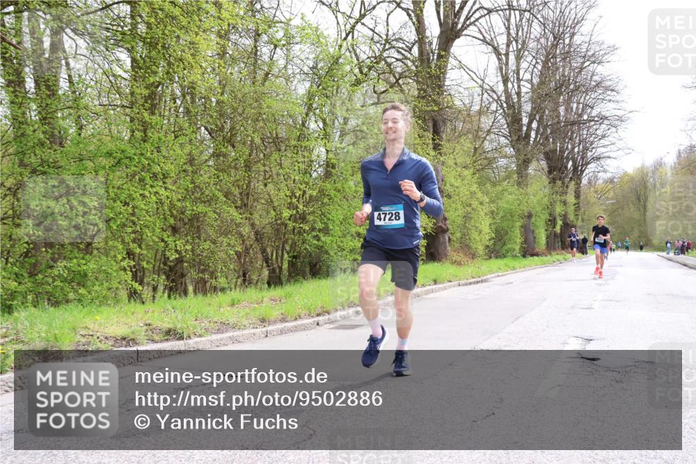 12.04.2026 - 45. Internationalen Wilhelmsburger Insellauf Yannick Fuchs http://msf.ph/oto/9502886 12.04.2026 12:47:19 Laufen 4728 meine-sportfotos.de