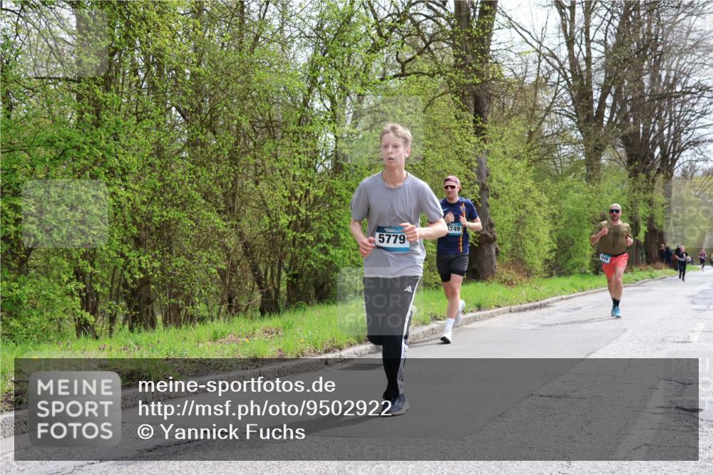 12.04.2026 - 45. Internationalen Wilhelmsburger Insellauf Yannick Fuchs http://msf.ph/oto/9502922 12.04.2026 12:47:28 Laufen 5779, 1749, 848 meine-sportfotos.de