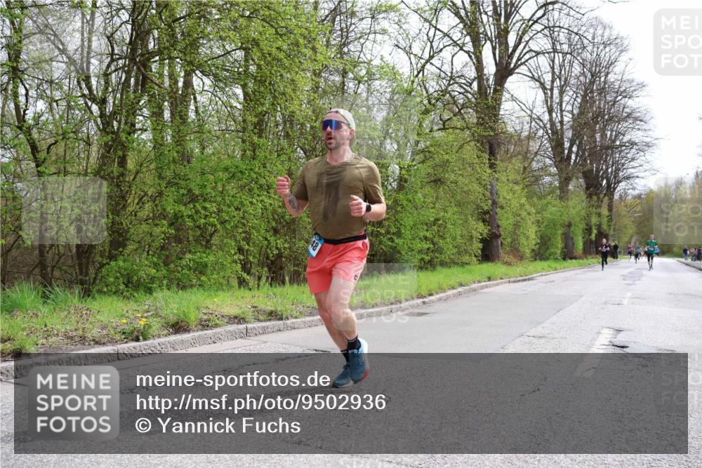 12.04.2026 - 45. Internationalen Wilhelmsburger Insellauf Yannick Fuchs http://msf.ph/oto/9502936 12.04.2026 12:47:31 Laufen 48 meine-sportfotos.de