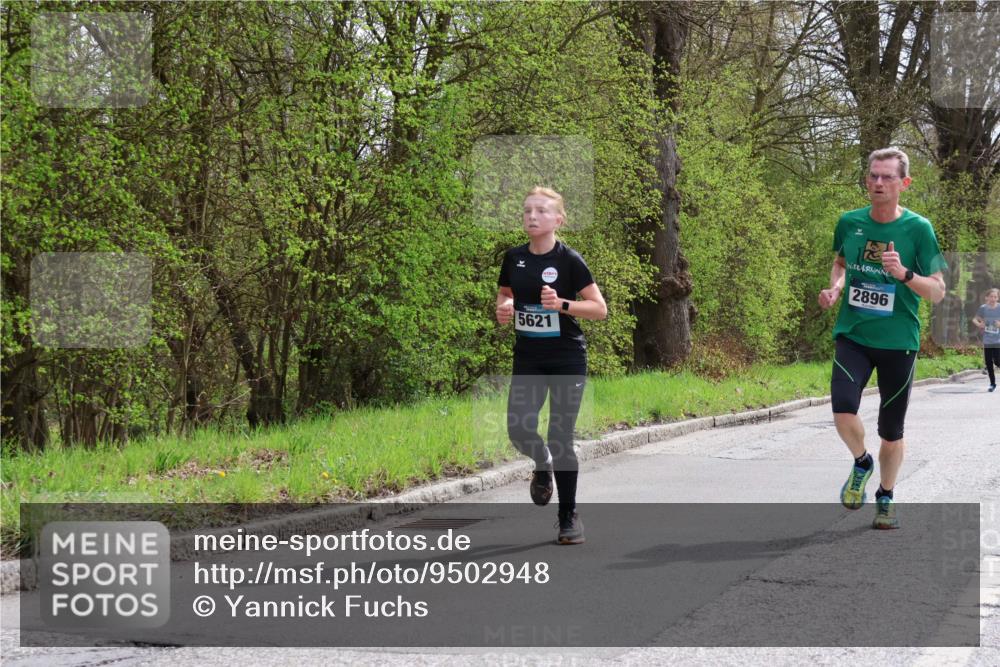 12.04.2026 - 45. Internationalen Wilhelmsburger Insellauf Yannick Fuchs http://msf.ph/oto/9502948 12.04.2026 12:47:38 Laufen 5621, 2896, 4346 meine-sportfotos.de