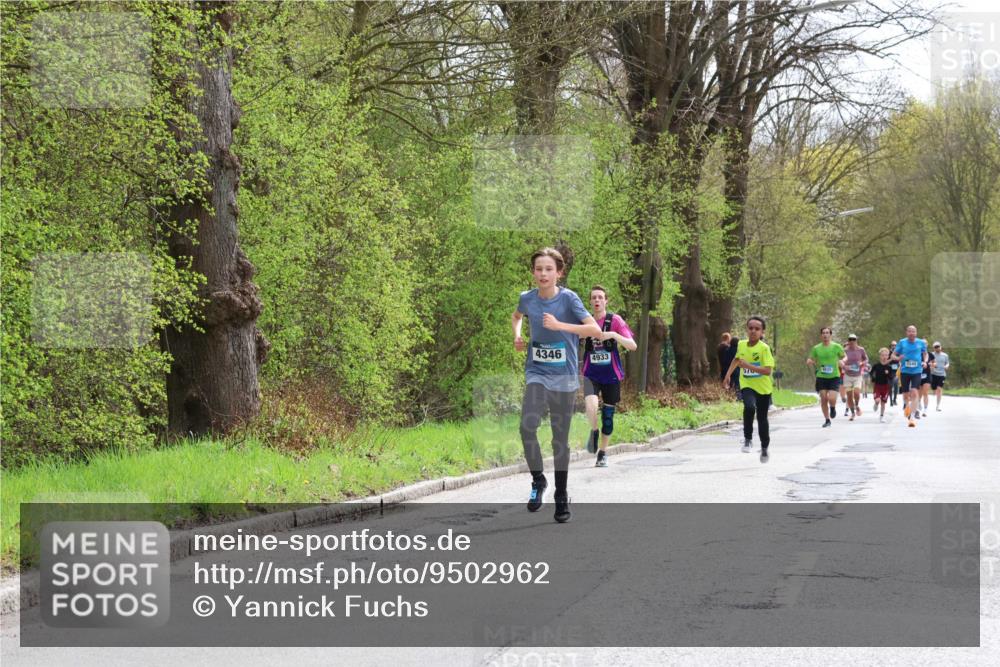 12.04.2026 - 45. Internationalen Wilhelmsburger Insellauf Yannick Fuchs http://msf.ph/oto/9502962 12.04.2026 12:47:42 Laufen 4346, 4933, 5549, 579 meine-sportfotos.de