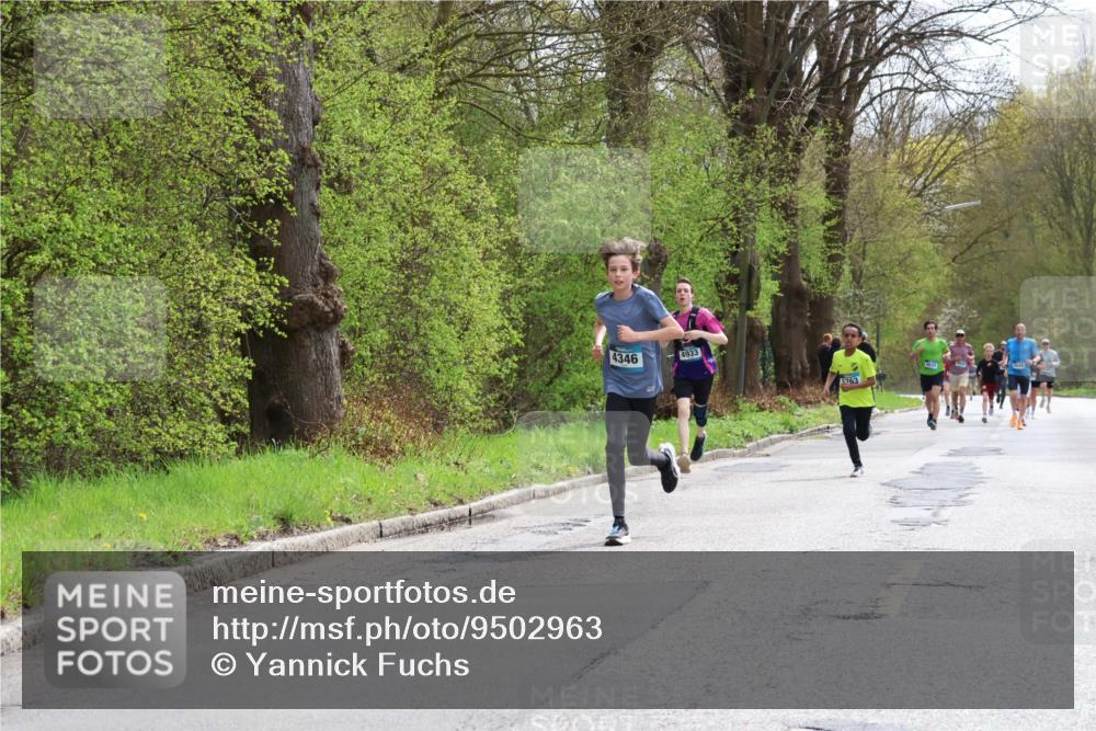 12.04.2026 - 45. Internationalen Wilhelmsburger Insellauf Yannick Fuchs http://msf.ph/oto/9502963 12.04.2026 12:47:42 Laufen 4346, 4933, 5763 meine-sportfotos.de