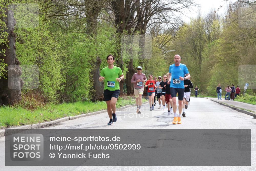 12.04.2026 - 45. Internationalen Wilhelmsburger Insellauf Yannick Fuchs http://msf.ph/oto/9502999 12.04.2026 12:47:50 Laufen 4835, 3600, 3973, 5680, 5549 meine-sportfotos.de