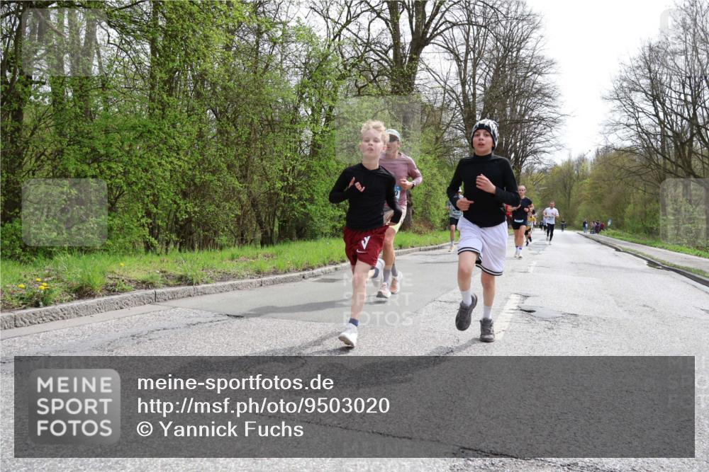 12.04.2026 - 45. Internationalen Wilhelmsburger Insellauf Yannick Fuchs http://msf.ph/oto/9503020 12.04.2026 12:47:55 Laufen  meine-sportfotos.de