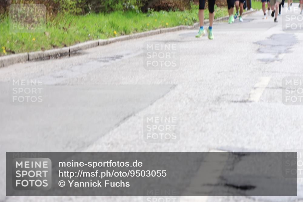 12.04.2026 - 45. Internationalen Wilhelmsburger Insellauf Yannick Fuchs http://msf.ph/oto/9503055 12.04.2026 12:48:03 Laufen  meine-sportfotos.de