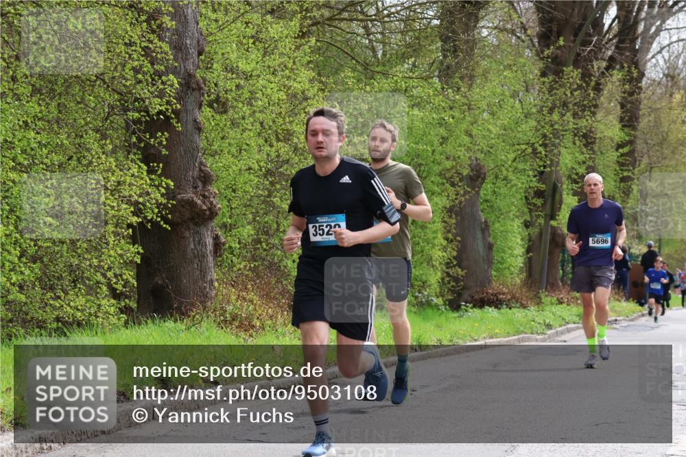 12.04.2026 - 45. Internationalen Wilhelmsburger Insellauf Yannick Fuchs http://msf.ph/oto/9503108 12.04.2026 12:48:20 Laufen 352, 5696 meine-sportfotos.de