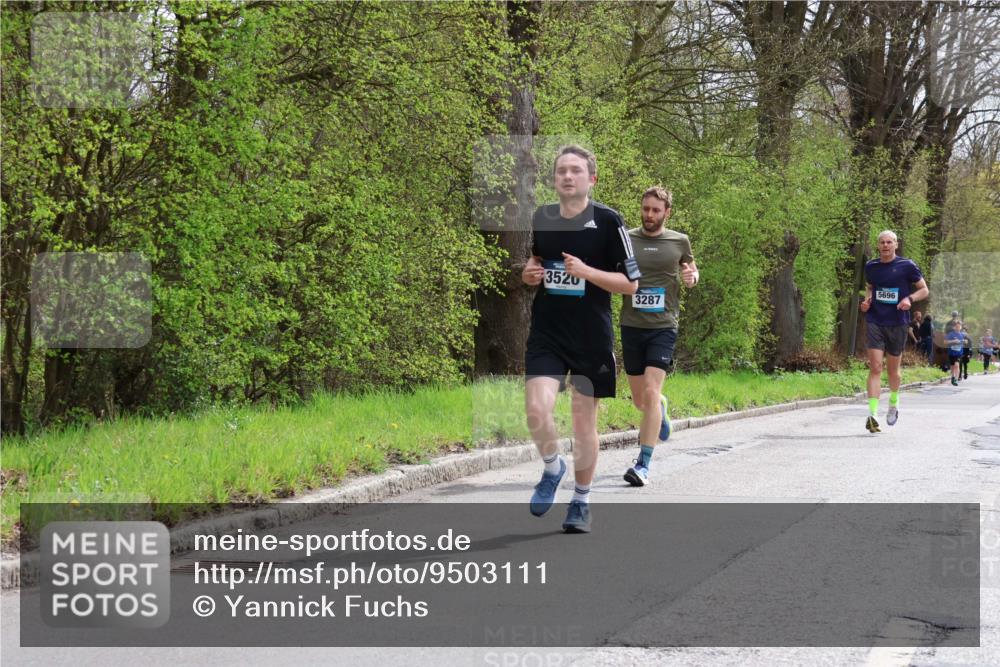 12.04.2026 - 45. Internationalen Wilhelmsburger Insellauf Yannick Fuchs http://msf.ph/oto/9503111 12.04.2026 12:48:21 Laufen 3520, 3287, 5696 meine-sportfotos.de