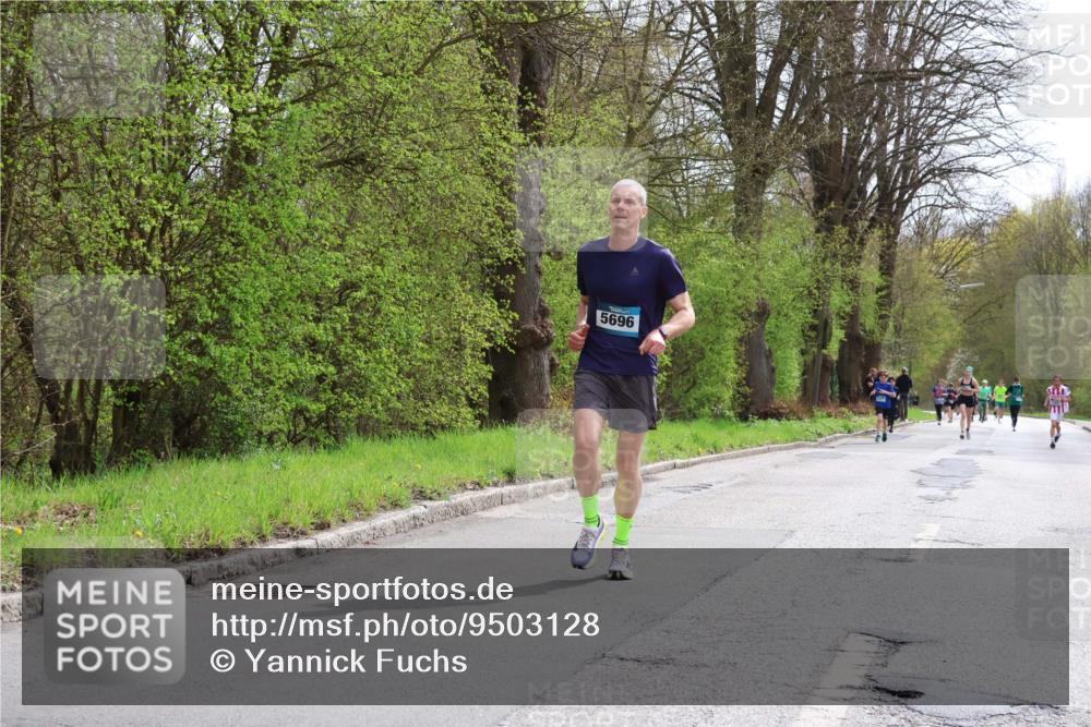 12.04.2026 - 45. Internationalen Wilhelmsburger Insellauf Yannick Fuchs http://msf.ph/oto/9503128 12.04.2026 12:48:24 Laufen 5696 meine-sportfotos.de