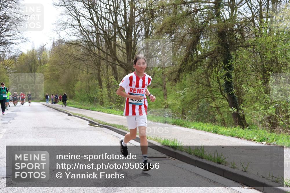 12.04.2026 - 45. Internationalen Wilhelmsburger Insellauf Yannick Fuchs http://msf.ph/oto/9503156 12.04.2026 12:48:35 Laufen 4032 meine-sportfotos.de