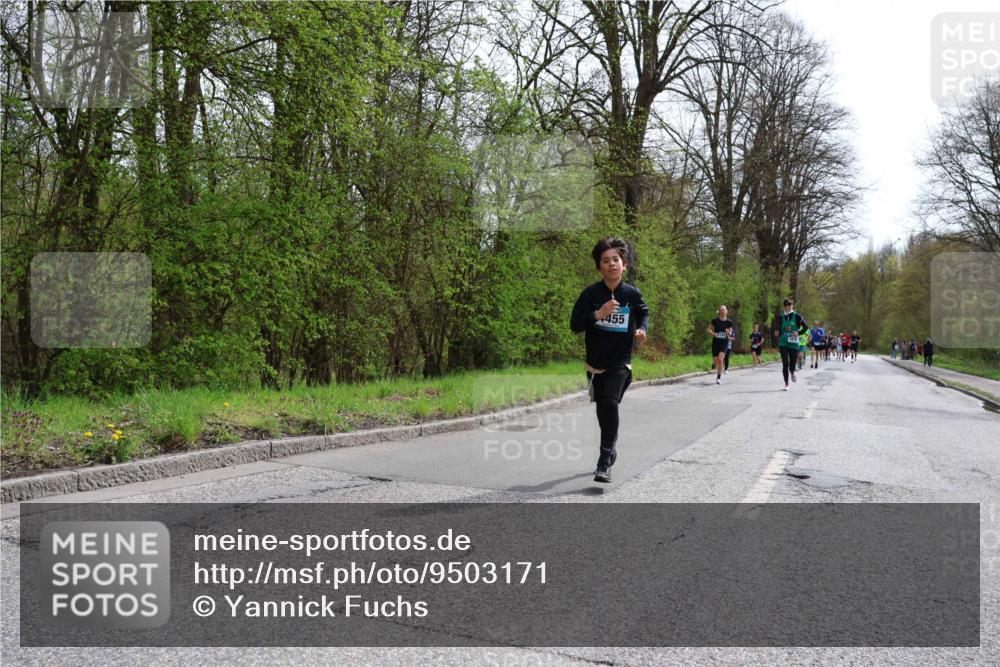 12.04.2026 - 45. Internationalen Wilhelmsburger Insellauf Yannick Fuchs http://msf.ph/oto/9503171 12.04.2026 12:48:38 Laufen 455 meine-sportfotos.de