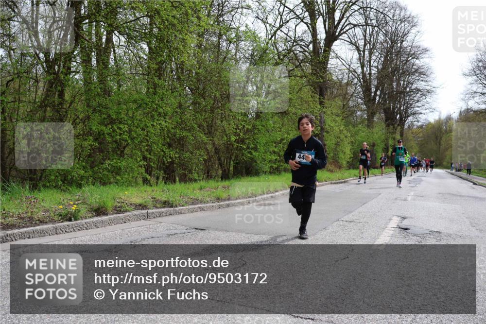 12.04.2026 - 45. Internationalen Wilhelmsburger Insellauf Yannick Fuchs http://msf.ph/oto/9503172 12.04.2026 12:48:38 Laufen 44 meine-sportfotos.de