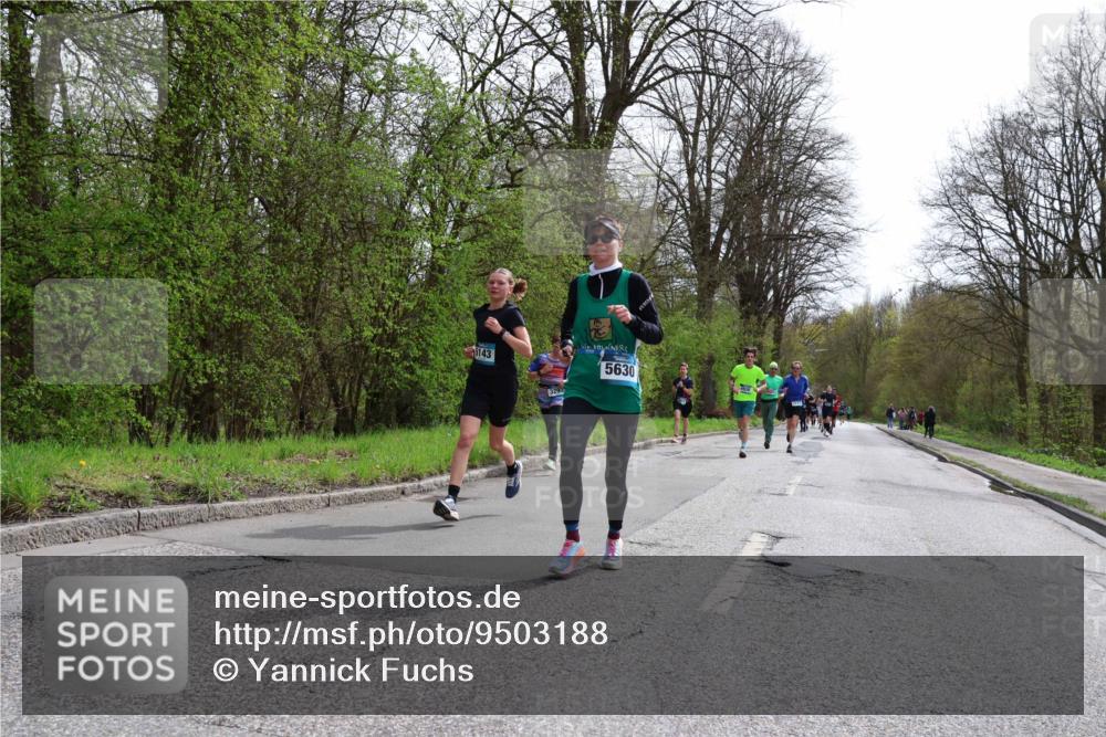 12.04.2026 - 45. Internationalen Wilhelmsburger Insellauf Yannick Fuchs http://msf.ph/oto/9503188 12.04.2026 12:48:41 Laufen 5143, 3293, 5630 meine-sportfotos.de