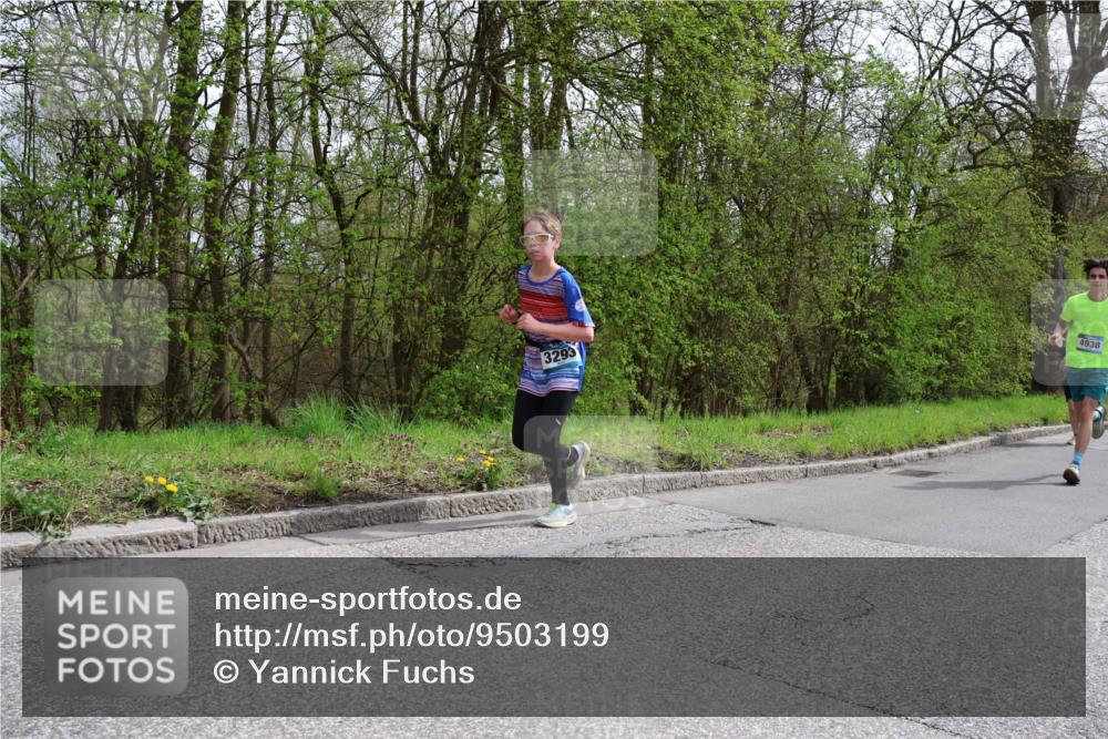 12.04.2026 - 45. Internationalen Wilhelmsburger Insellauf Yannick Fuchs http://msf.ph/oto/9503199 12.04.2026 12:48:43 Laufen 3293, 4938 meine-sportfotos.de