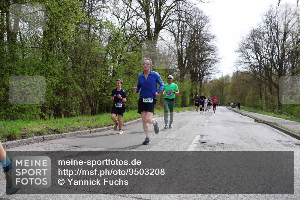 12.04.2026 - 45. Internationalen Wilhelmsburger Insellauf Yannick Fuchs http://msf.ph/oto/9503208 12.04.2026 12:48:45 Laufen 2852, 3213, 4823 meine-sportfotos.de