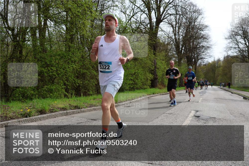 12.04.2026 - 45. Internationalen Wilhelmsburger Insellauf Yannick Fuchs http://msf.ph/oto/9503240 12.04.2026 12:48:52 Laufen 5322, 4317, 4599 meine-sportfotos.de